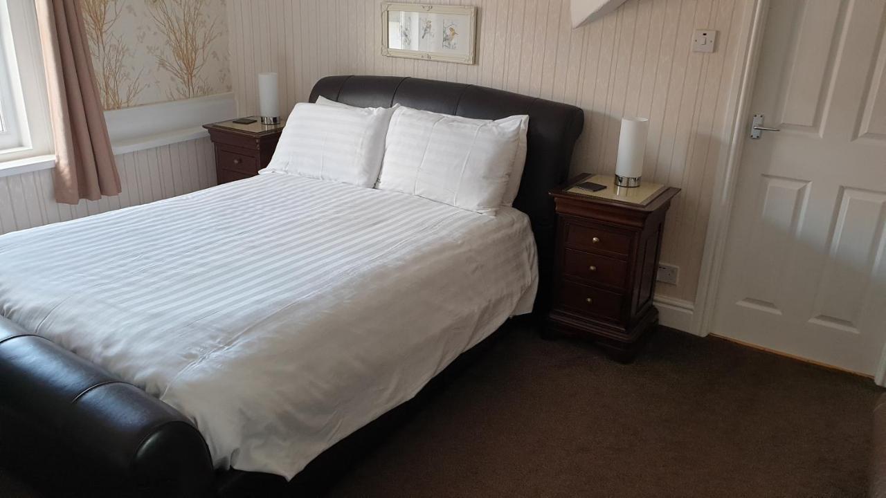 Colbourn Bed And Breakfast Colwyn Bay Esterno foto